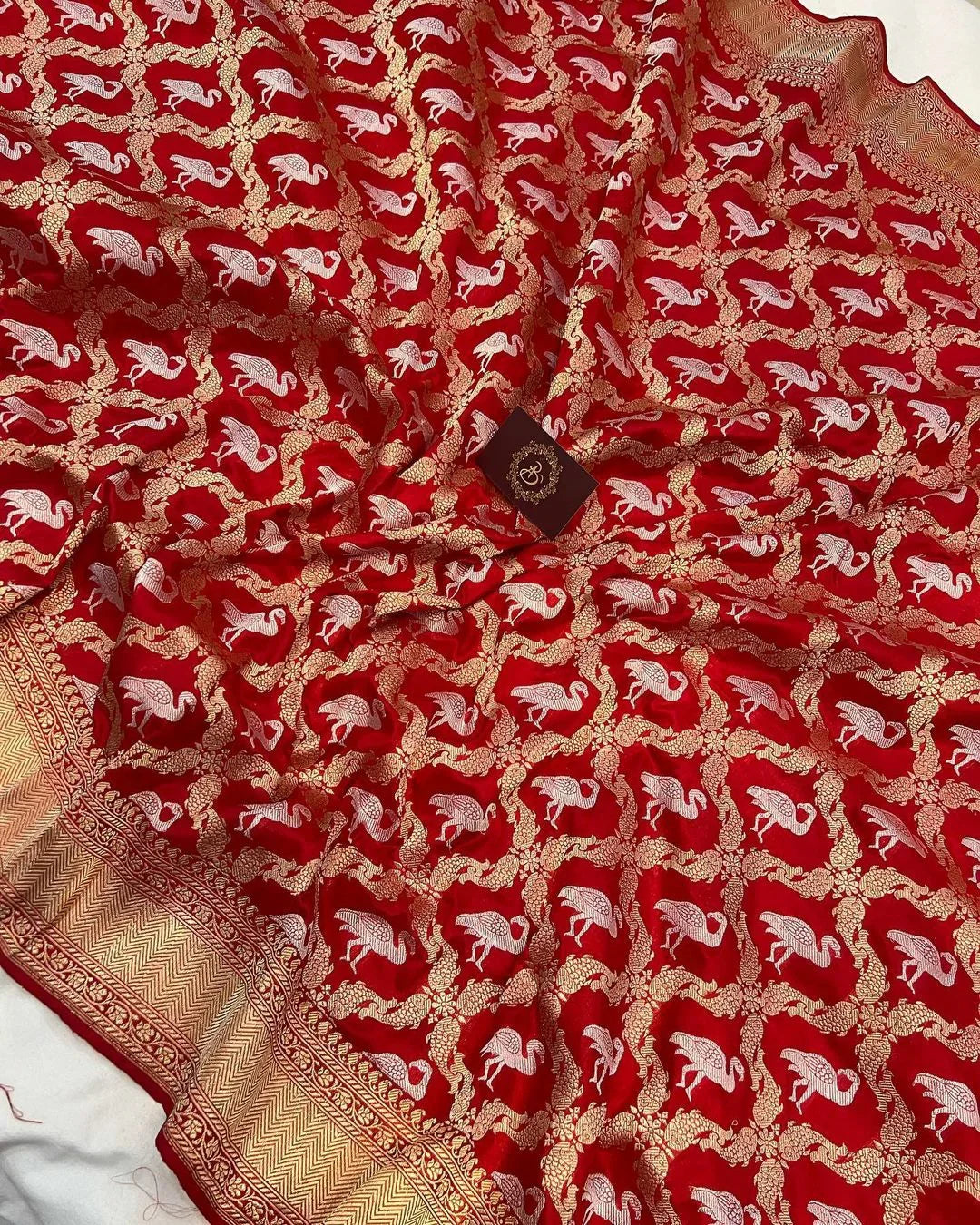 Red Kadwa Jaal Pure Banarasi Handloom Katan Silk Saree - Aura Benaras