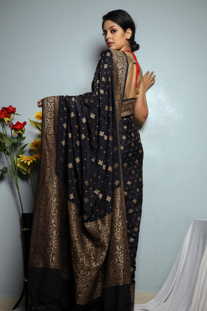 Black Pure Banarasi Khaddi Crepe Silk Saree - Aura Benaras