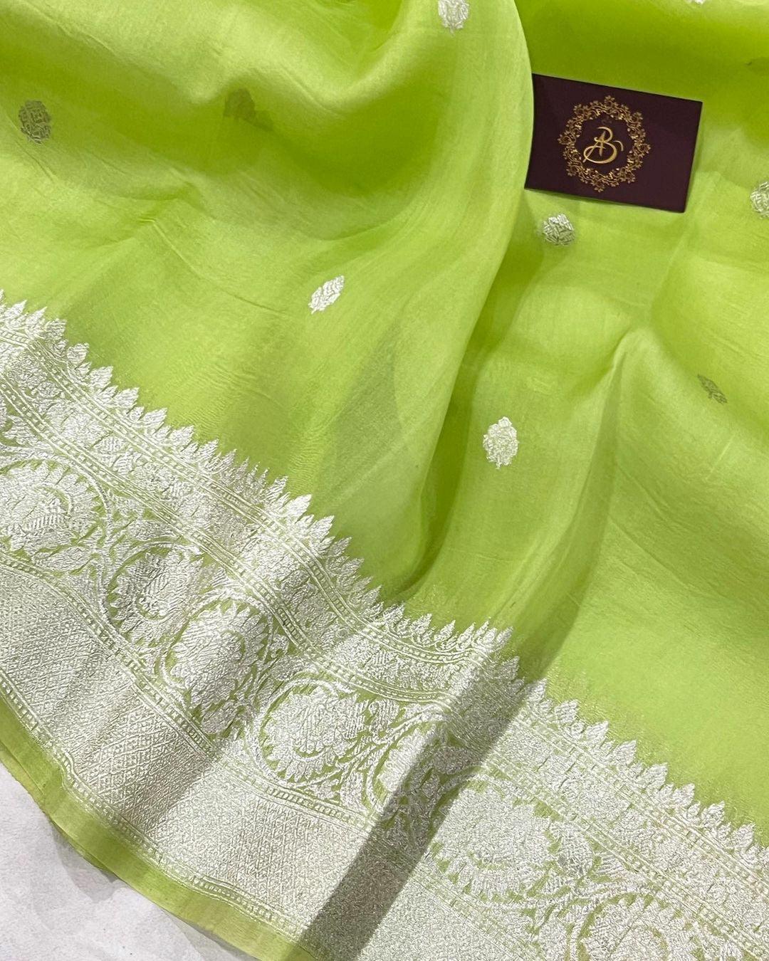 Pista Green Banarasi Handloom Kora Silk Saree - Aura Benaras