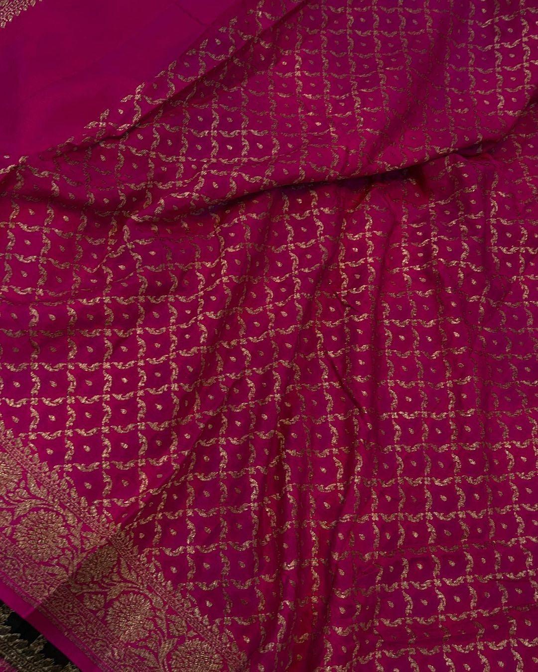 Black Pure Banarasi Khaddi Crepe Silk Saree - Aura Benaras