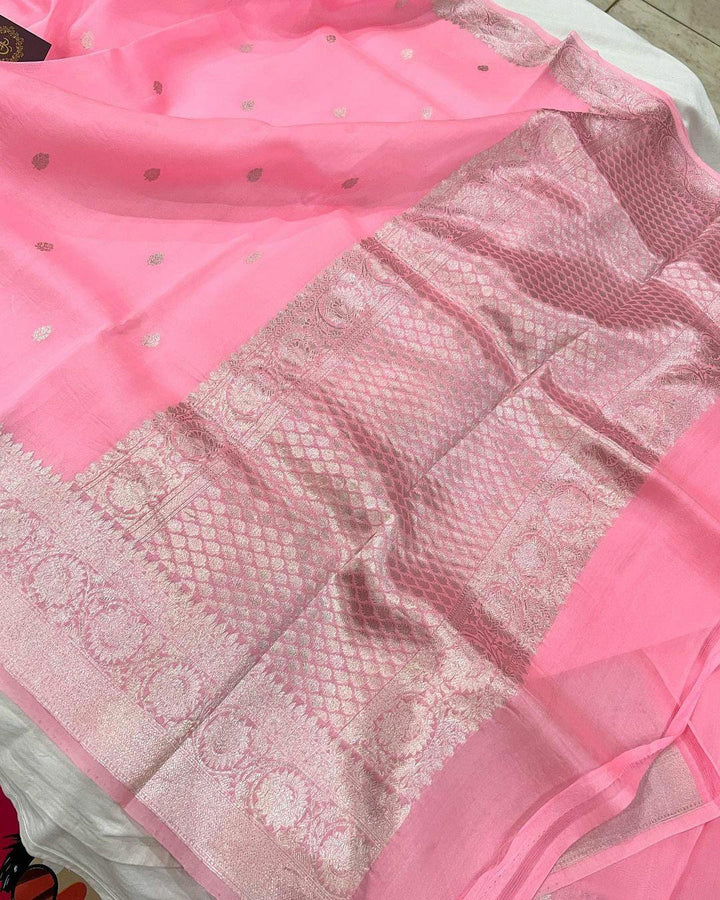 Baby Pink Banarasi Handloom Kora Silk Saree - Aura Benaras