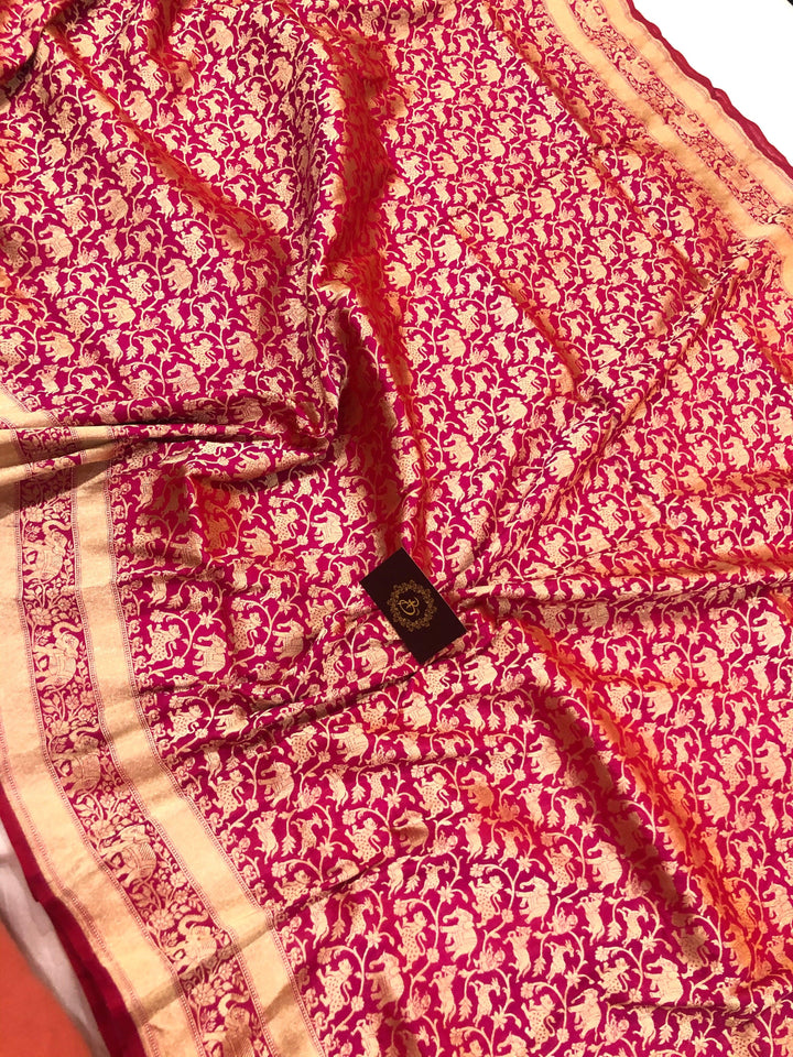 Intricate Kadhwa zari border detail on Shikargaah Banarasi silk saree