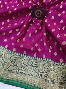 Magenta-Green Banarasi Handloom Satin Silk Saree - Aura Benaras