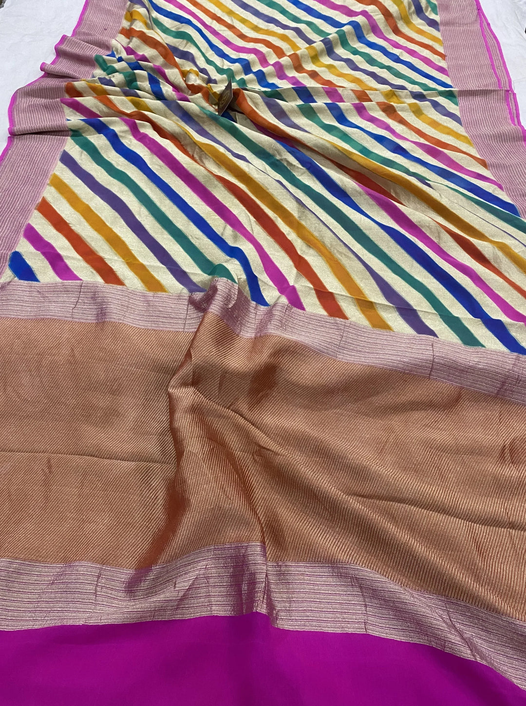 Rangkaat Banarasi Handloom Pure Khaddi Georgette Saree - Aura Benaras