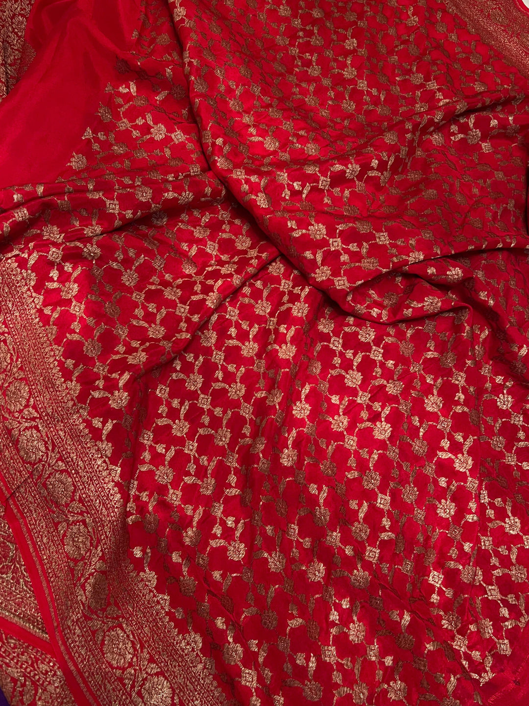 Purple Pure Banarasi Khaddi Crepe Silk Saree - Aura Benaras