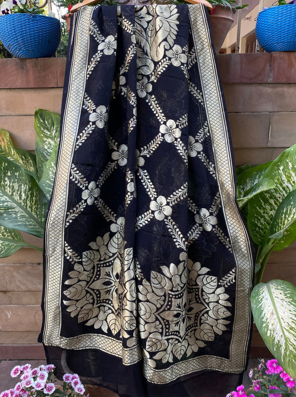 Black Pure Banarasi Handloom Georgette Dupatta - Aura Benaras