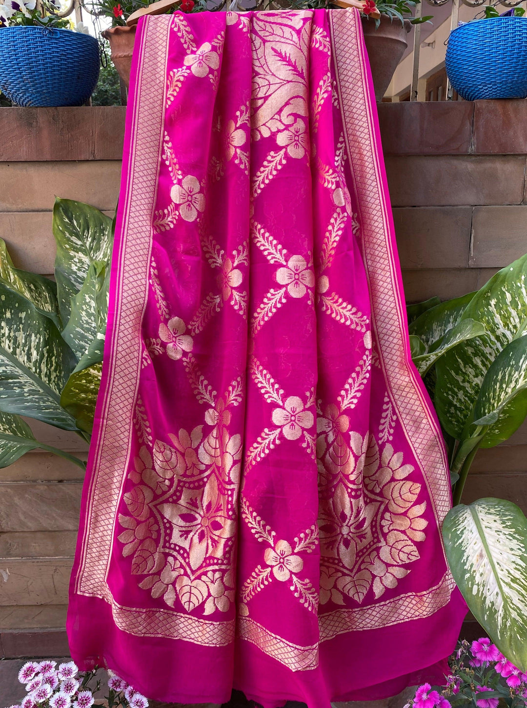 Rani Pink Pure Banarasi Handloom Georgette Dupatta - Aura Benaras
