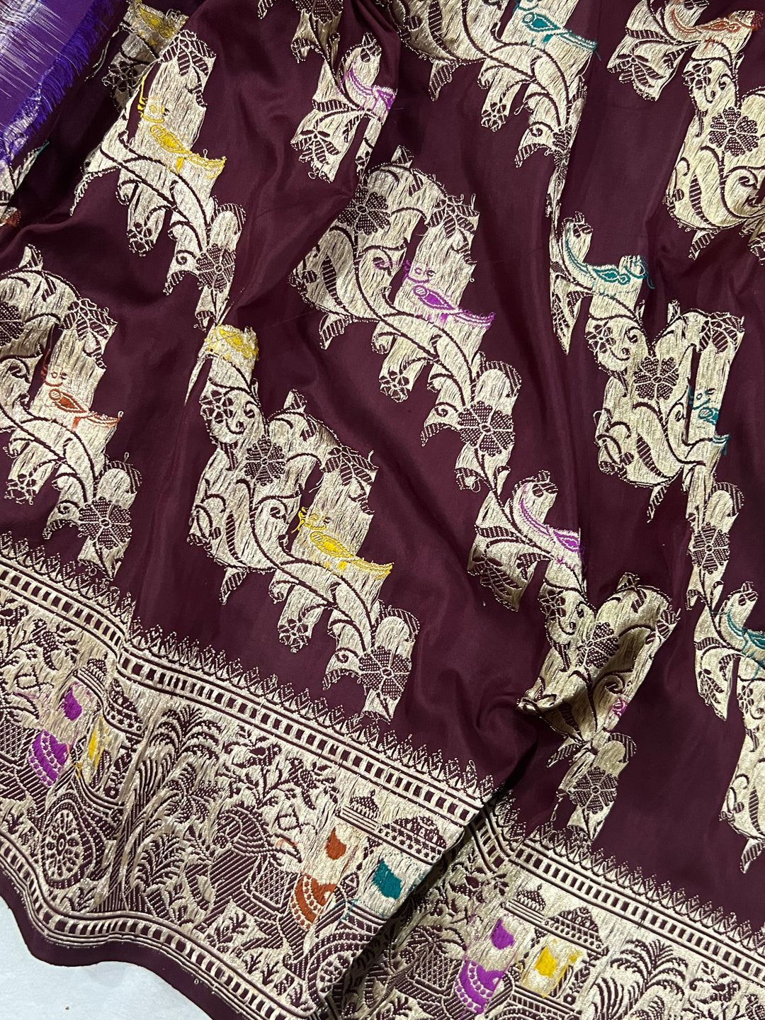 Deep Maroon Kadwa Jaal Pure Banarasi Handloom Katan Silk Saree - Aura Benaras