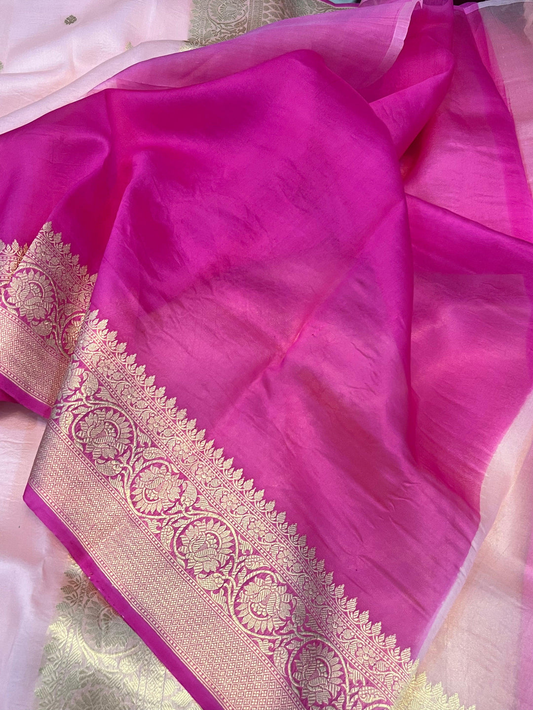 Baby Pink Banarasi Handloom Kora Silk Saree - Aura Benaras