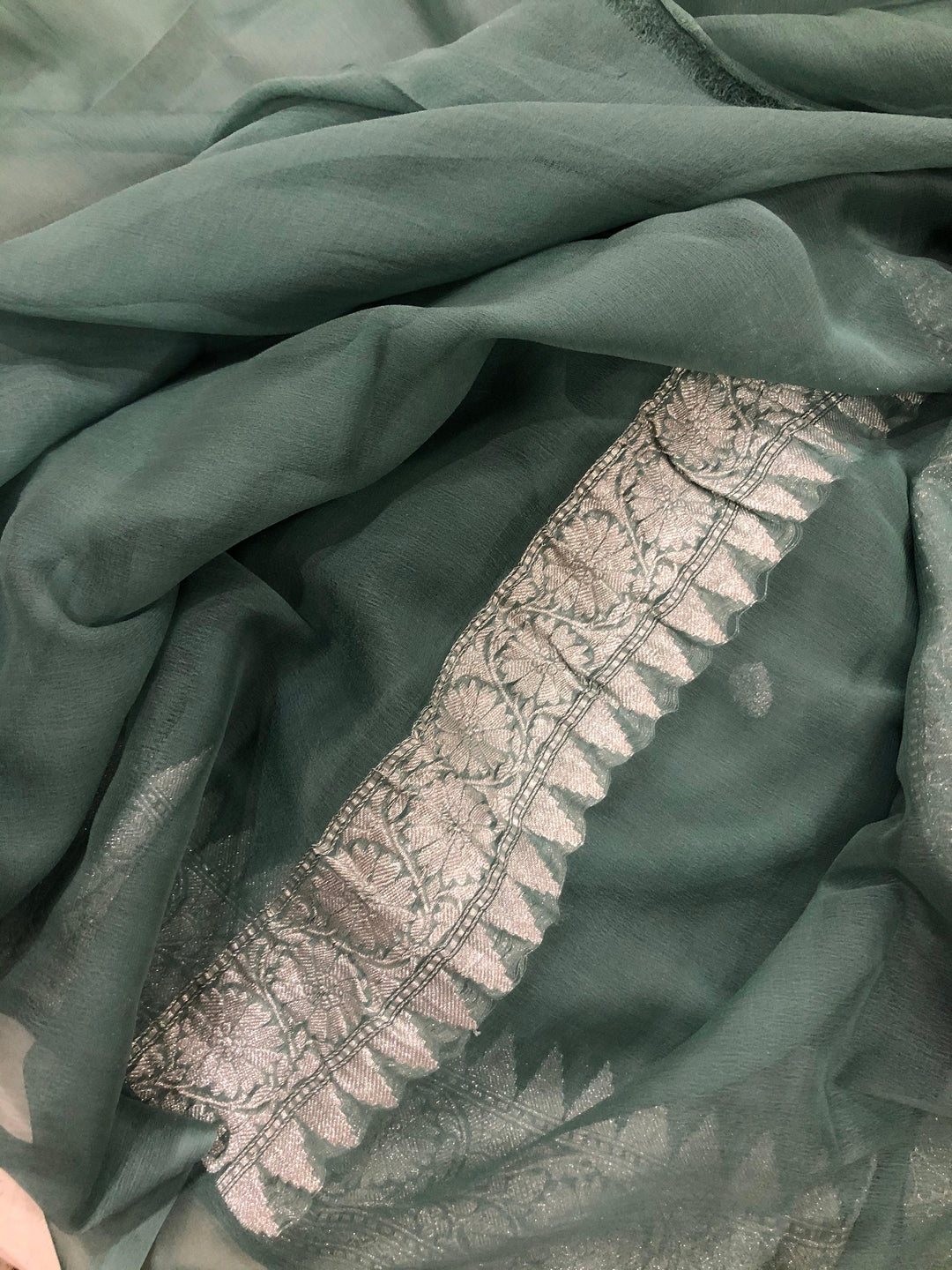 Greyish Green Khaddi Chiffon Banarasi Handloom Saree - Aura Benaras