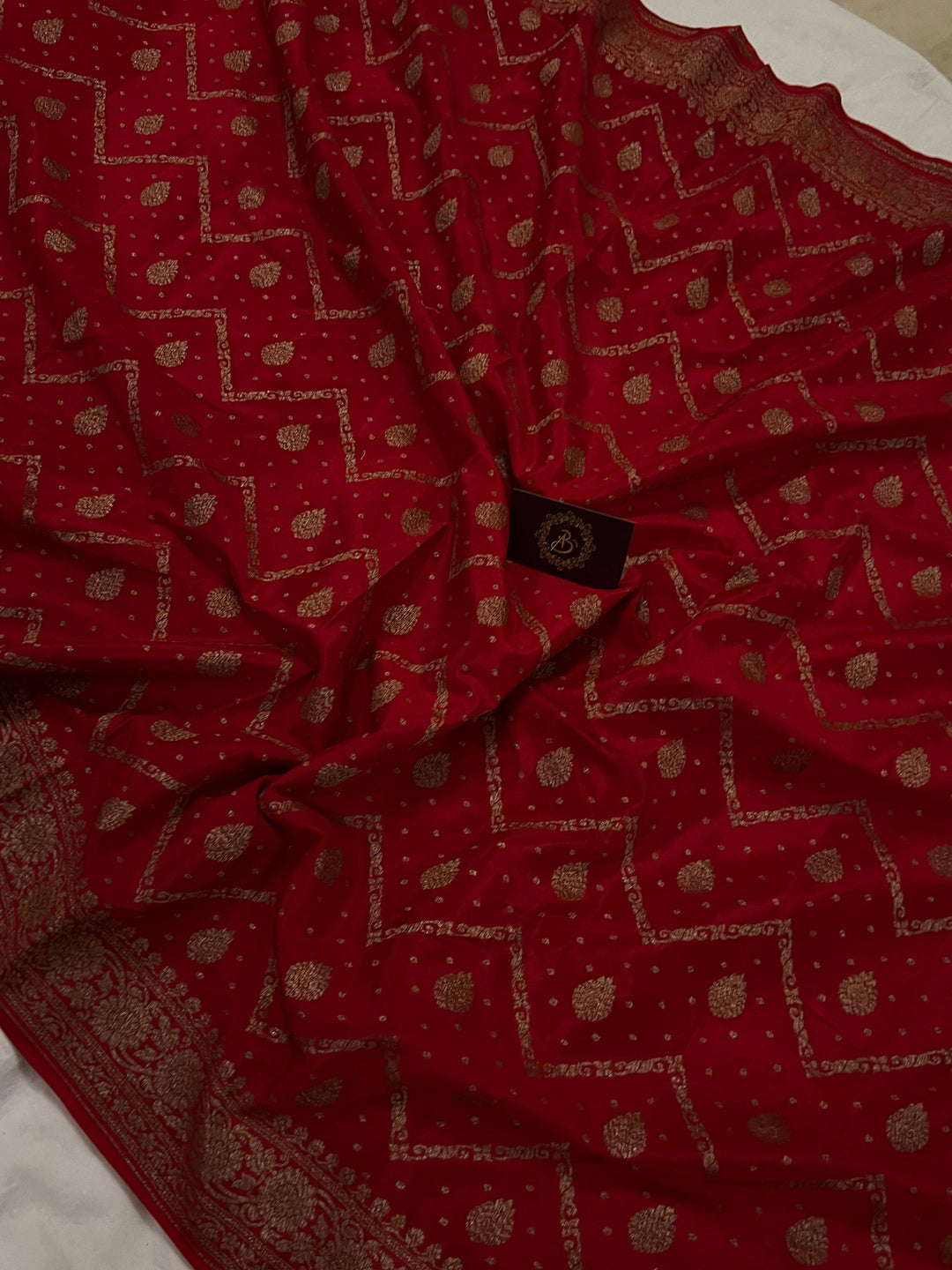 Red Pure Banarasi Khaddi Crepe Silk Saree - Aura Benaras