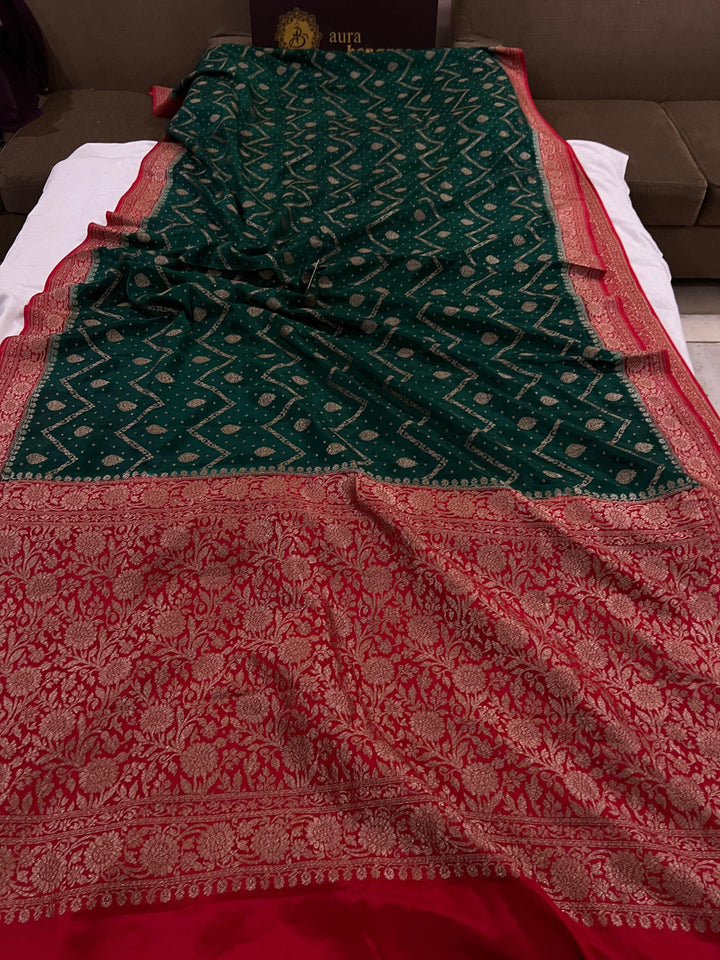 Bottle green Pure Banarasi Khaddi Crepe Silk Saree - Aura Benaras