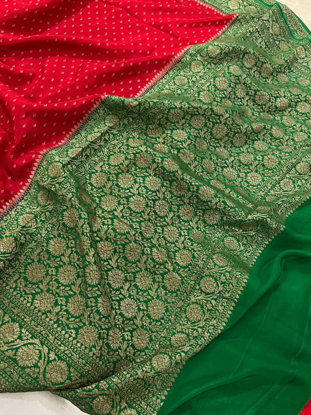 Red Pure Banarasi Khaddi Crepe Silk Saree - Aura Benaras