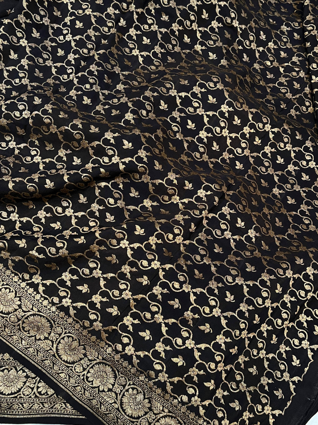 Black Pure Banarasi Khaddi Crepe Silk Saree - Aura Benaras