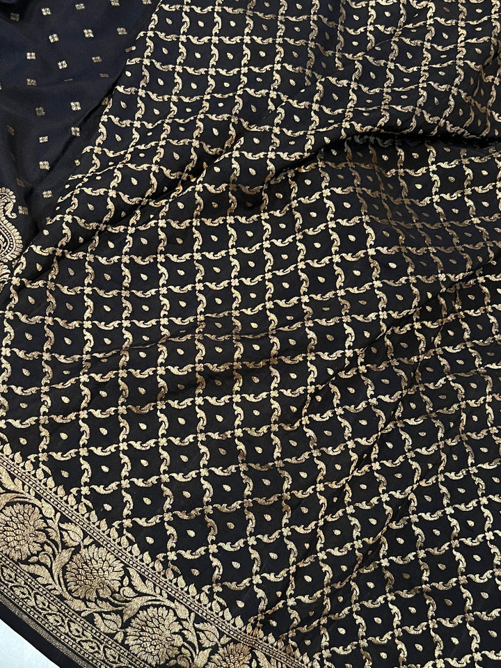 Black Pure Banarasi Khaddi Crepe Silk Saree - Aura Benaras