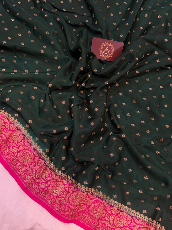 Bottle Green Pure Banarasi Khaddi Crepe Silk Saree - Aura Benaras