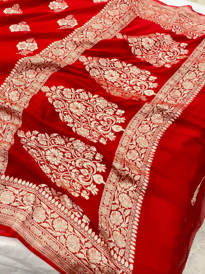 Red Buta Khaddi Georgette Banarasi Handloom Saree - Aura Benaras