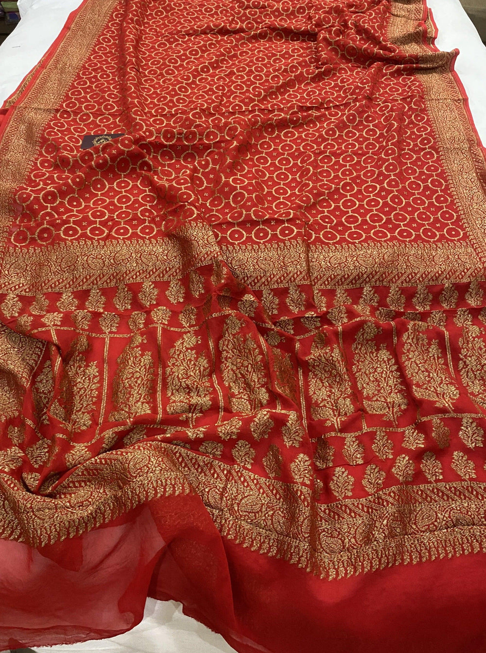 Red Pure Banarasi Khaddi Georgette Saree - Aura Benaras