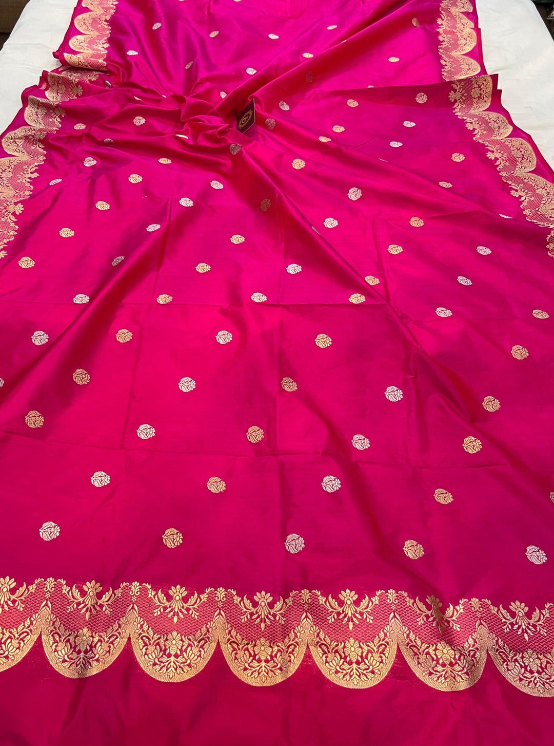 Rani Pink Banarasi Handloom Katan Silk Saree - Aura Benaras