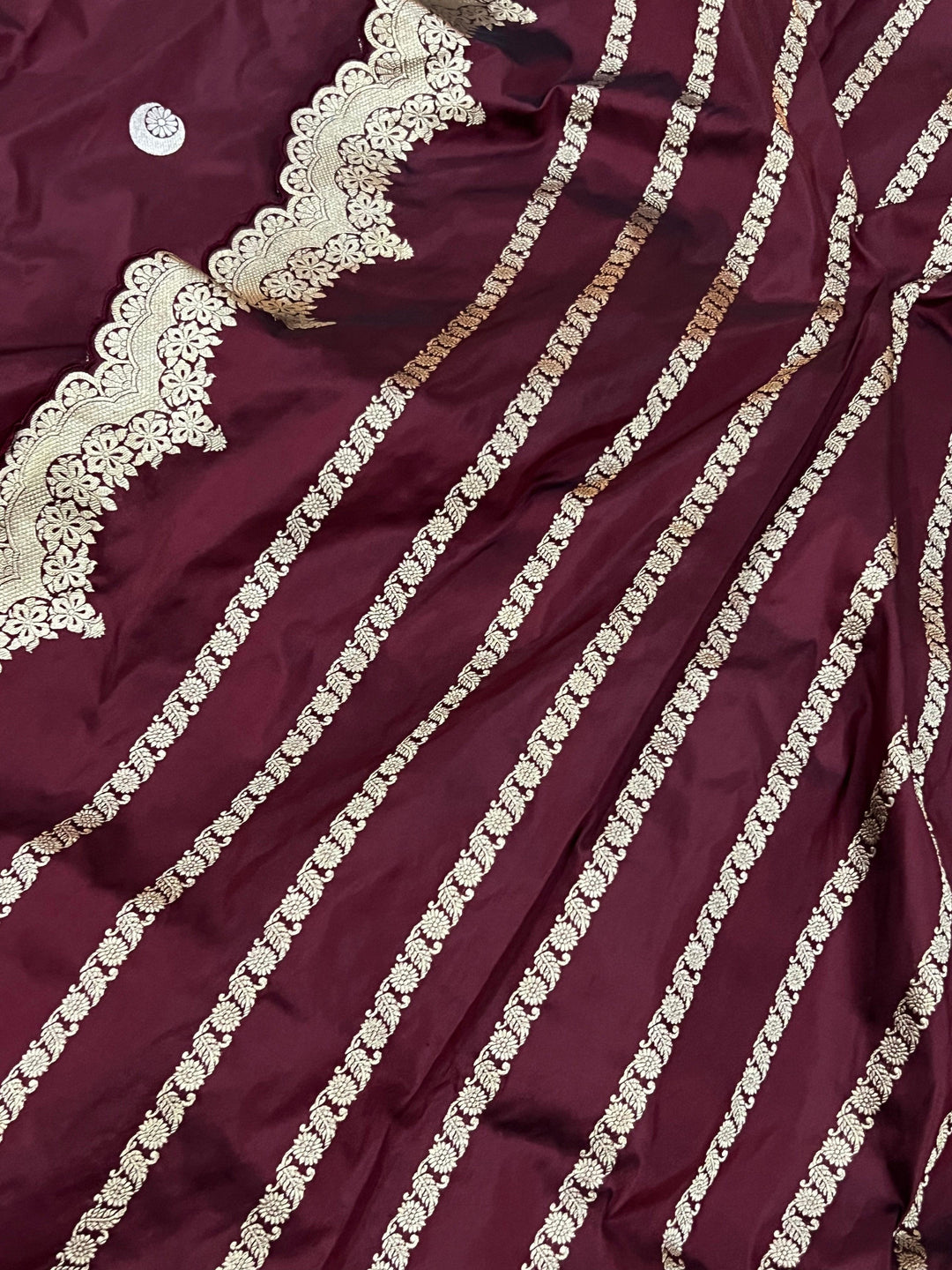 Deep Maroon Banarasi Handloom Katan Silk Saree - Aura Benaras