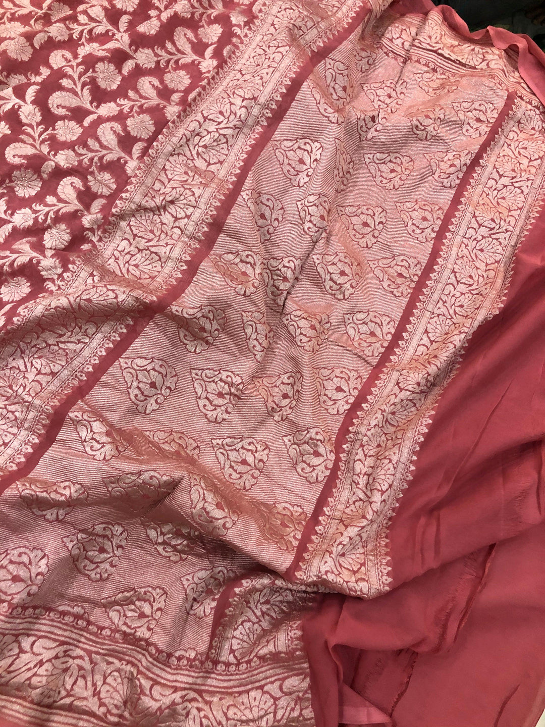 Onion shade Khaddi Georgette Silk Banarasi Handloom Saree
