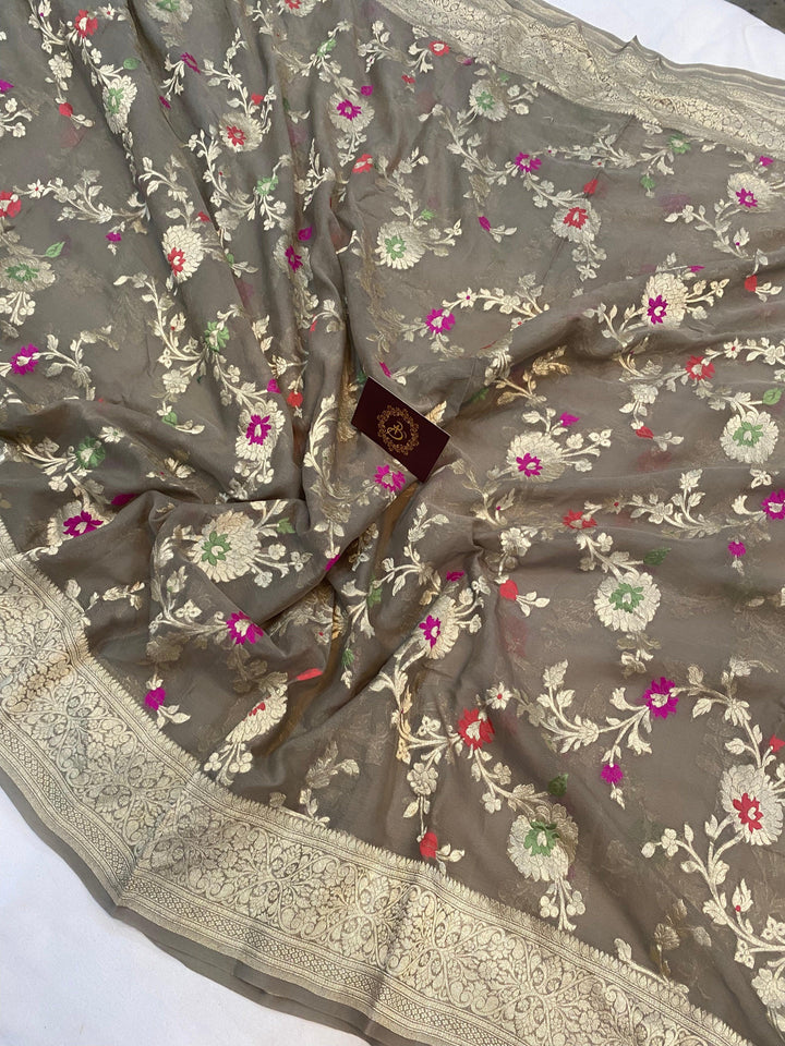Light Grey Banarasi Khaddi Georgette Saree - Aura Benaras