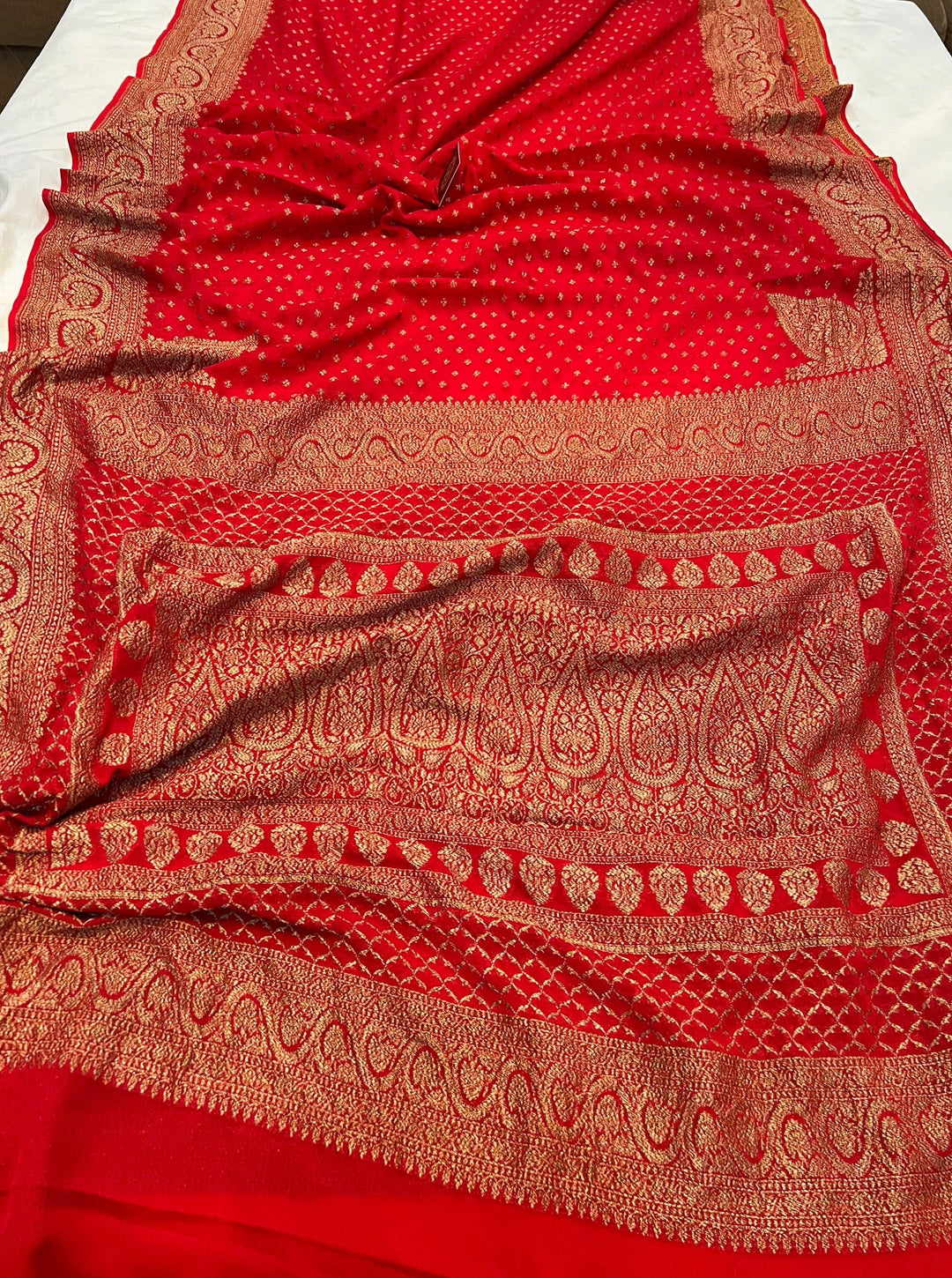 Red Pure Banarasi Khaddi Georgette Saree - Aura Benaras