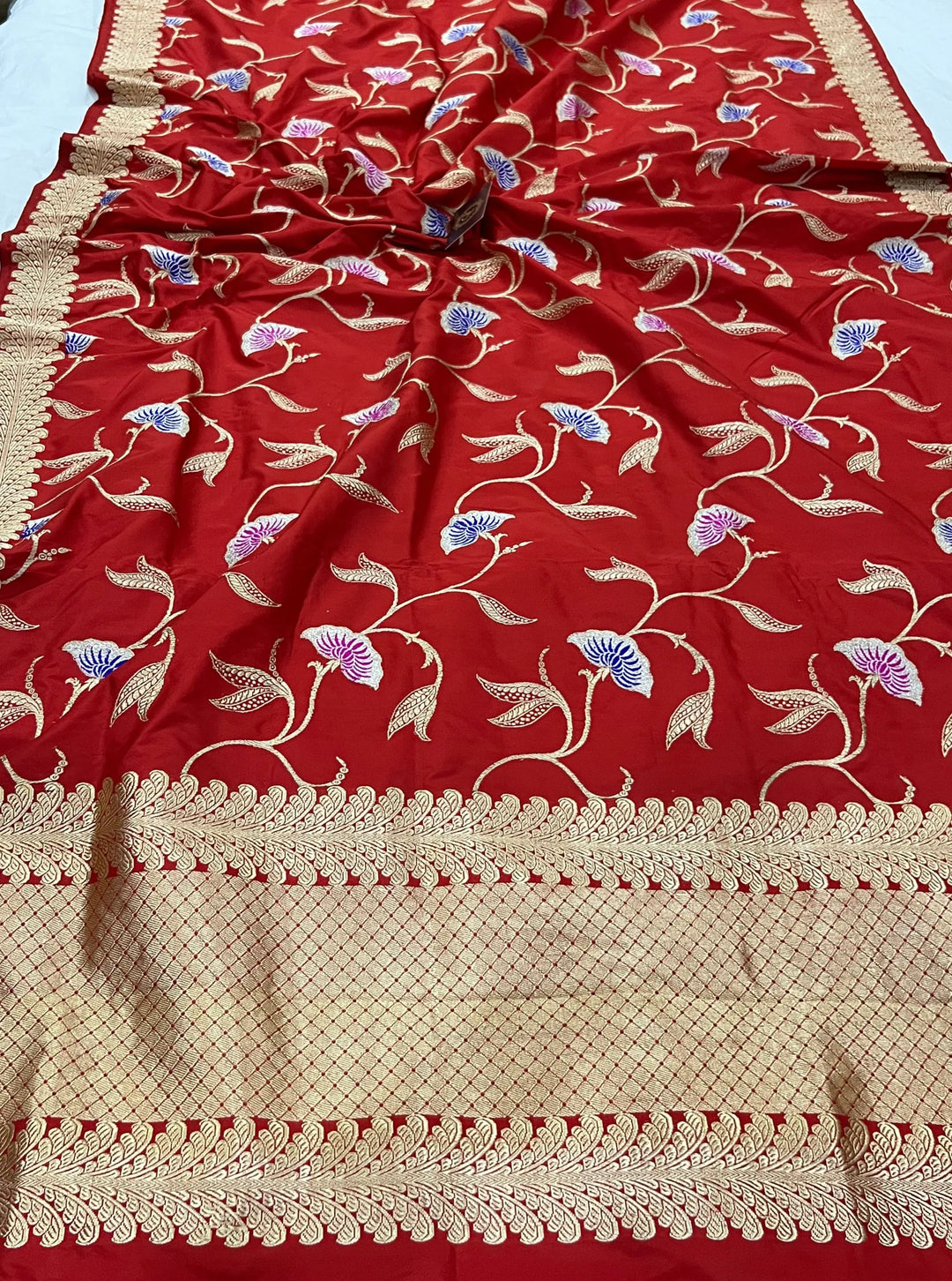 Red Jaal Pure Banarasi Handloom Katan Silk Saree - Aura Benaras