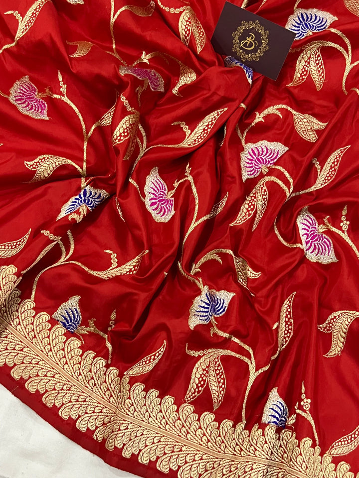 Red Jaal Pure Banarasi Handloom Katan Silk Saree - Aura Benaras
