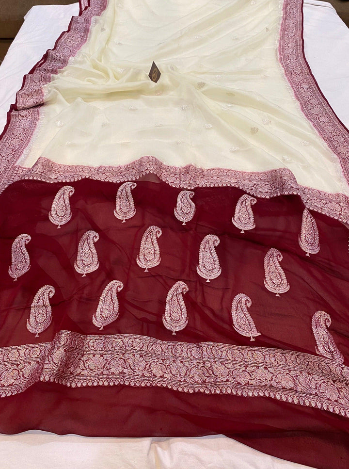 Off White Khaddi Chiffon Banarasi Handloom Saree - Aura Benaras