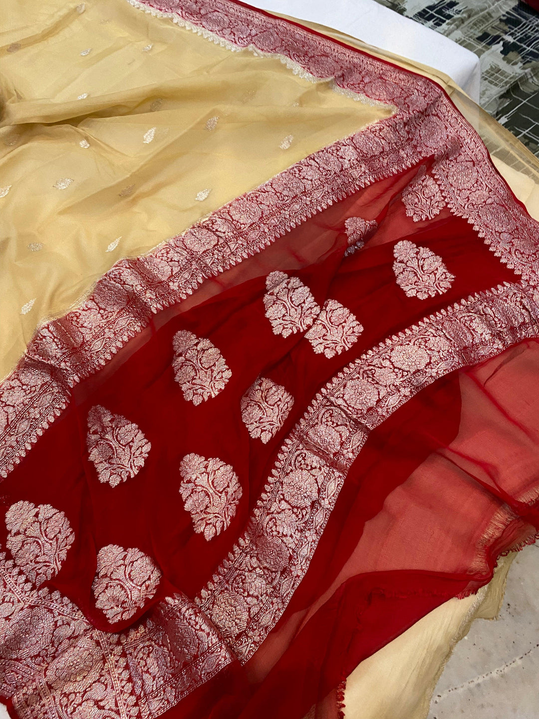 Beige Khaddi Chiffon Banarasi Handloom Saree - Aura Benaras