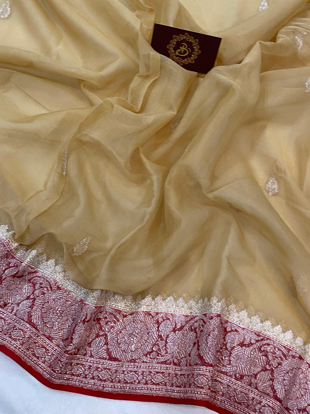 Beige Khaddi Chiffon Banarasi Handloom Saree - Aura Benaras