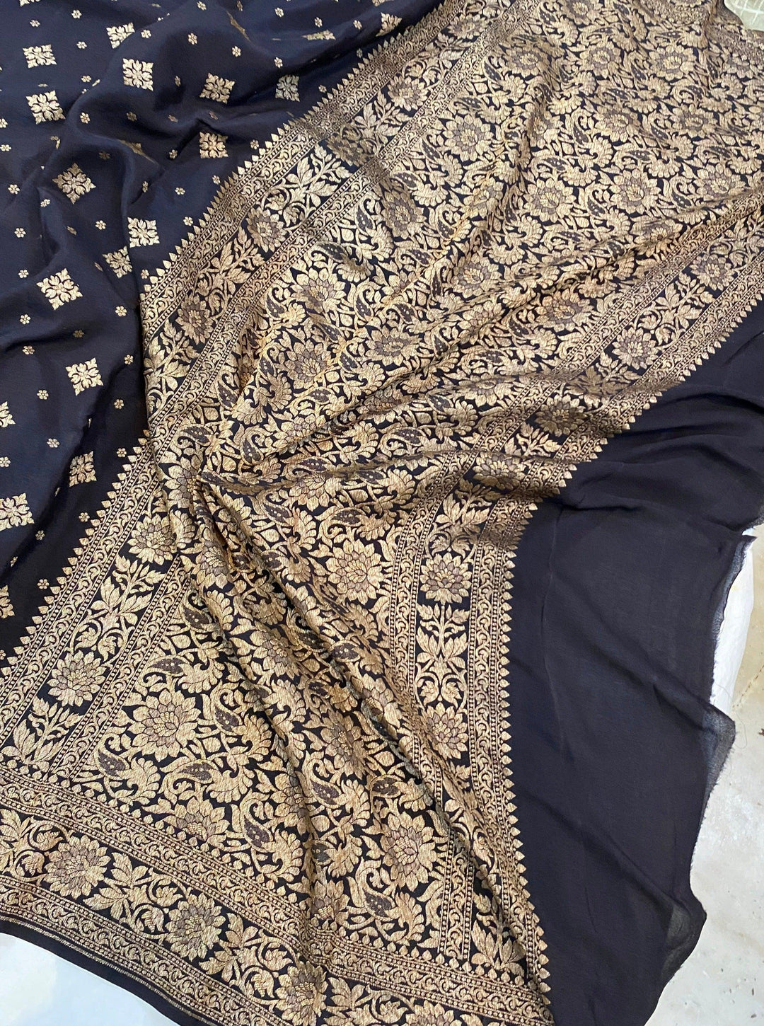 Black Pure Banarasi Khaddi Crepe Silk Saree - Aura Benaras