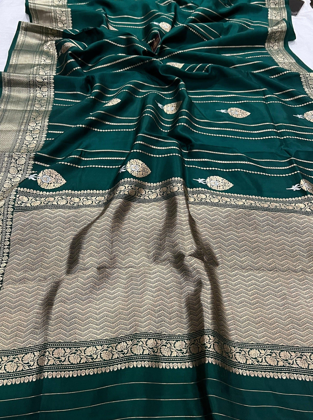 Bottle Green Pure Banarasi Handloom Silk Saree - Aura Benaras