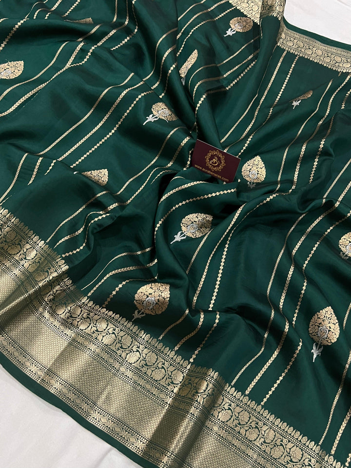 Bottle Green Pure Banarasi Handloom Silk Saree - Aura Benaras