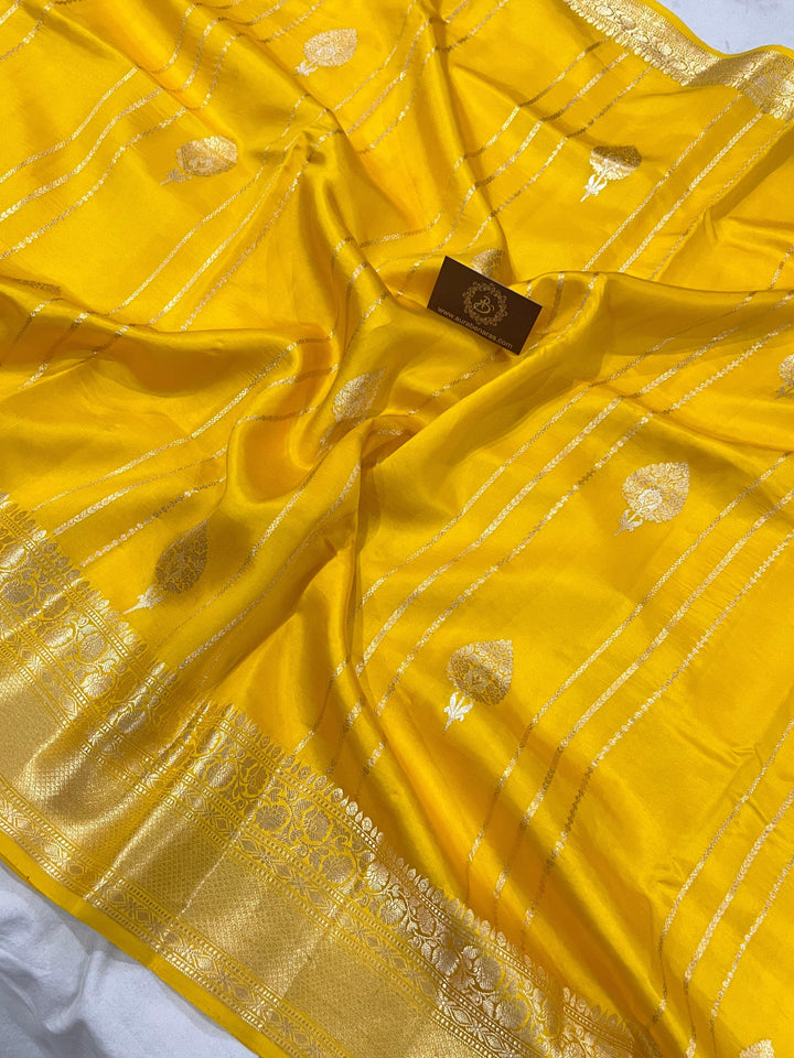 Yellow Pure Banarasi Handloom Silk Saree - Aura Benaras