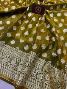 Mehendi Green Banarasi Handloom Soft Silk Saree - Aura Benaras
