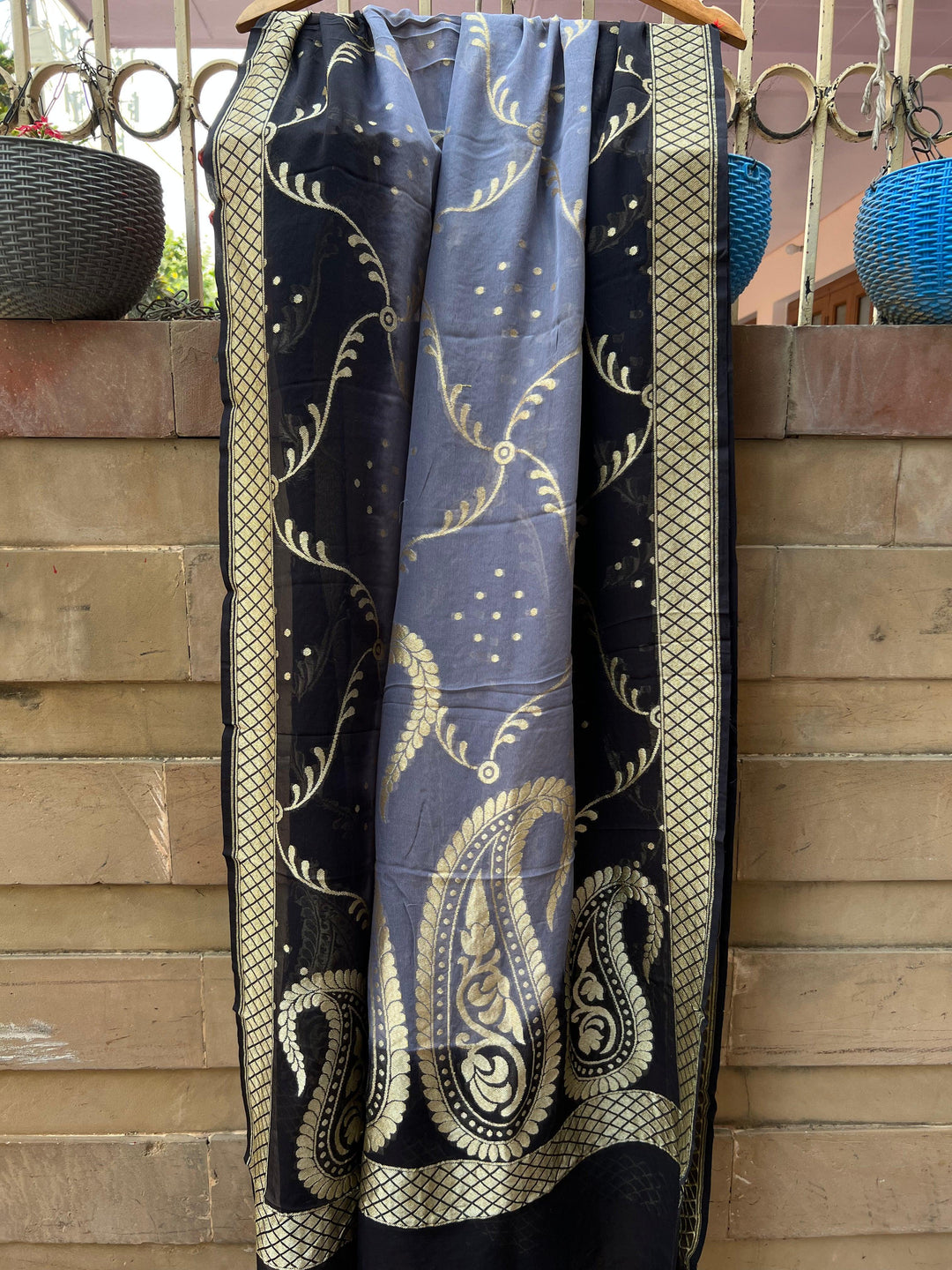 Grey Black Shaded Pure Banarasi Handloom Georgette Dupatta - Aura Benaras