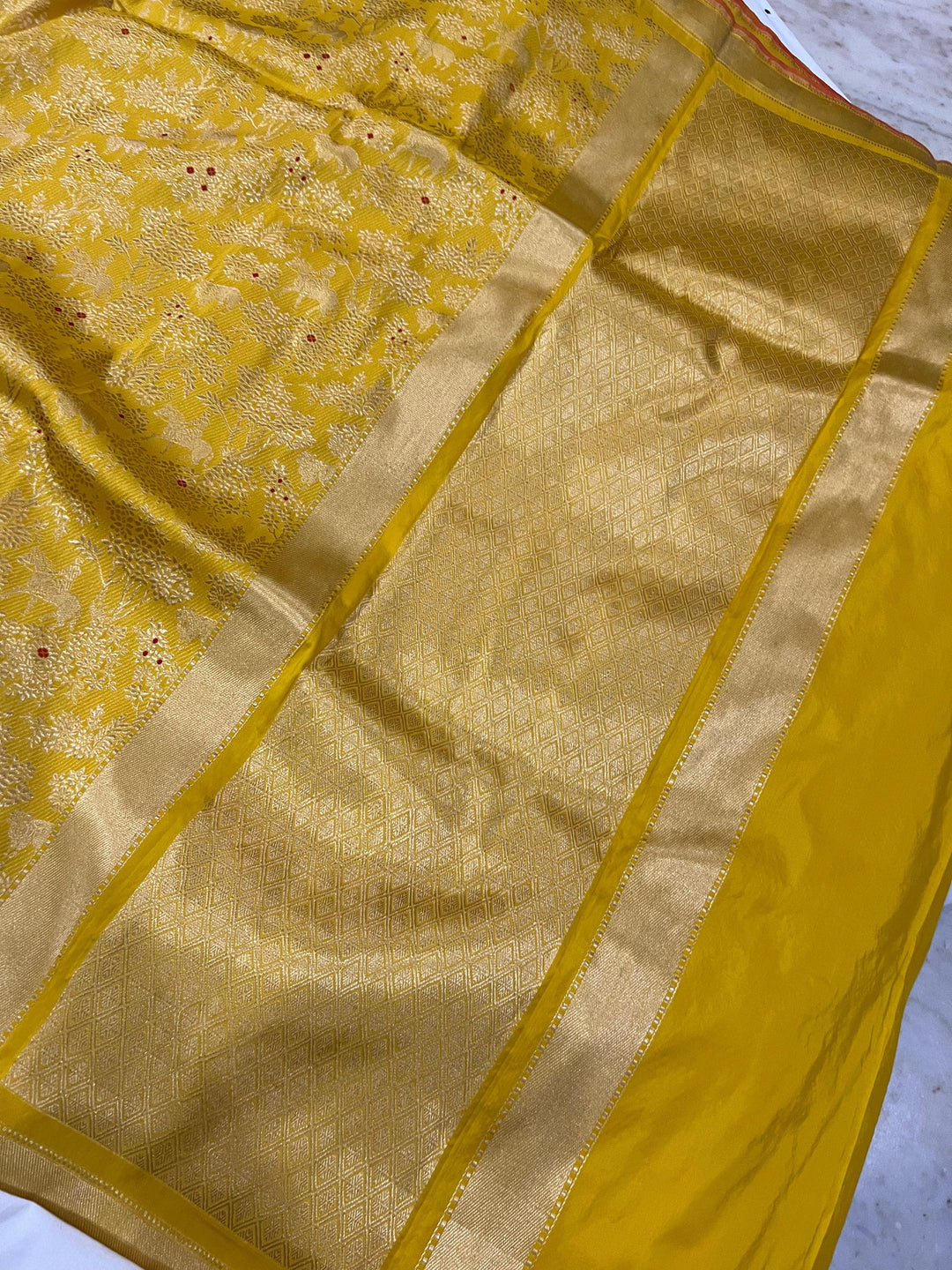 Yellow Banarasi Handloom Katan Silk Saree - Aura Benaras