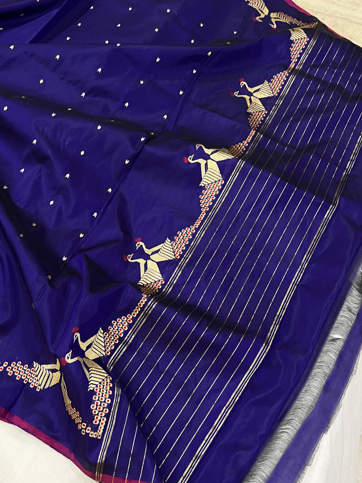 Purple Banarasi Handloom Katan Silk Saree - Aura Benaras