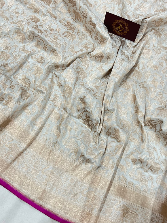 White Pure Banarasi Handloom Katan Silk Saree - Aura Benaras