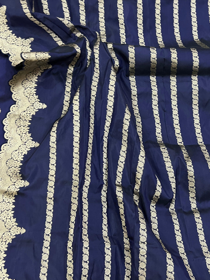 Navy Blue Banarasi Handloom Katan Silk Saree - Aura Benaras