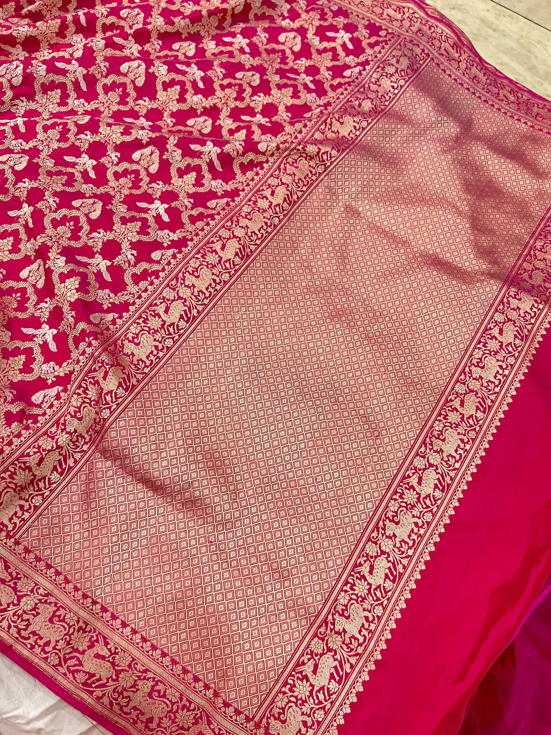 Rani Pink Kadwa Jaal Pure Banarasi Handloom Katan Silk Saree - Aura Benaras