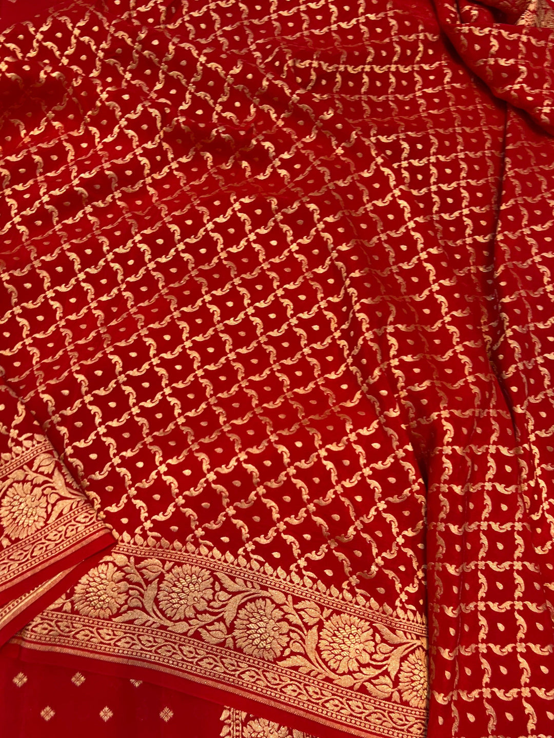 Red Pure Banarasi Khaddi Crepe Silk Saree - Aura Benaras