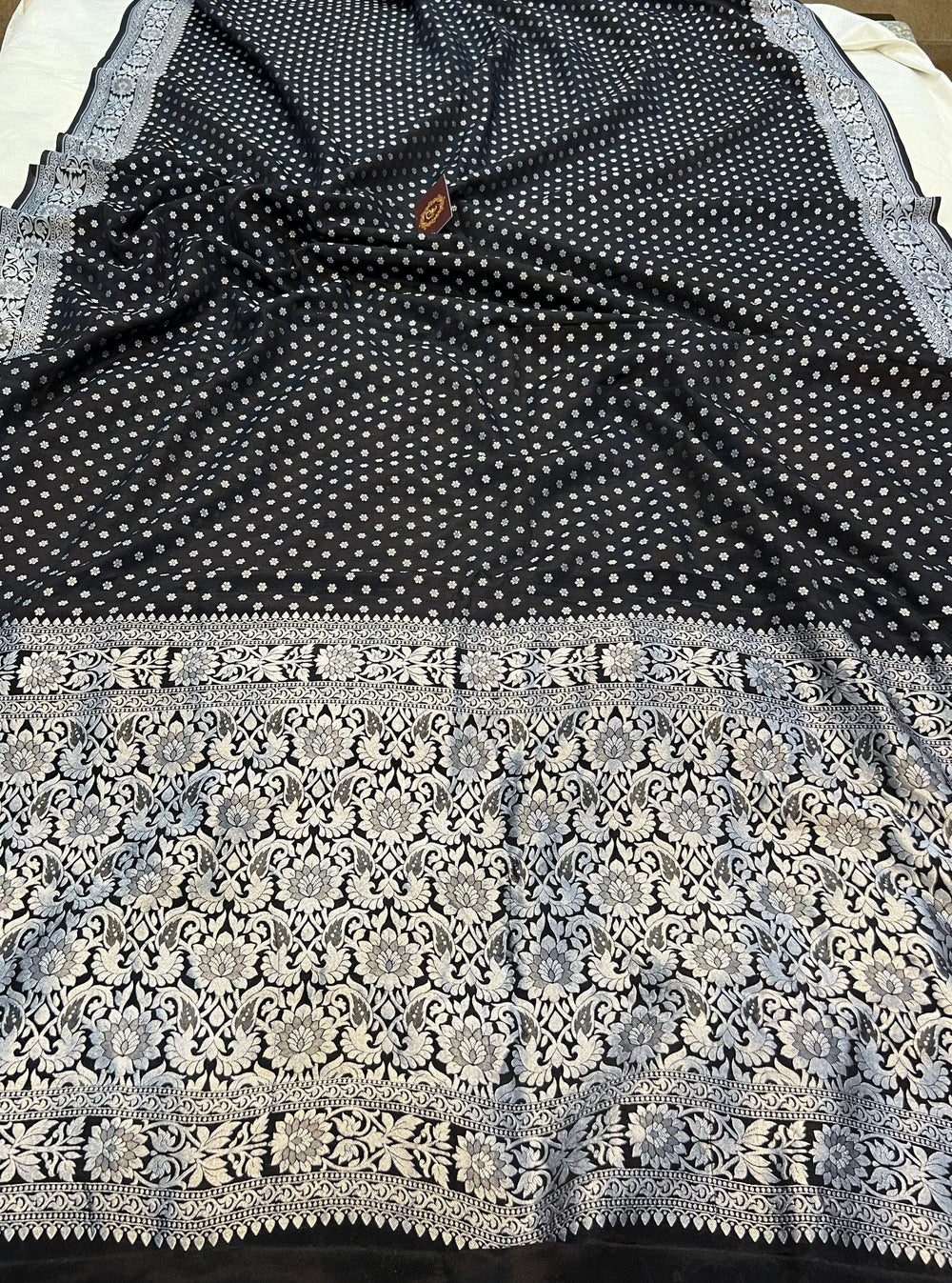 Black Pure Banarasi Khaddi Crepe Silk Saree - Aura Benaras