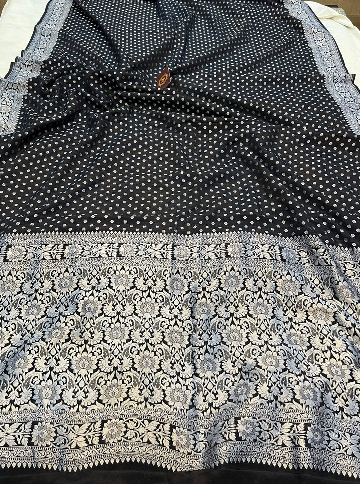 Black Pure Banarasi Khaddi Crepe Silk Saree - Aura Benaras