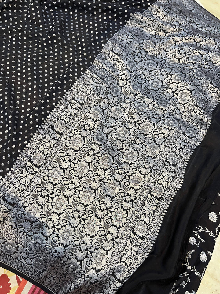 Black Pure Banarasi Khaddi Crepe Silk Saree - Aura Benaras