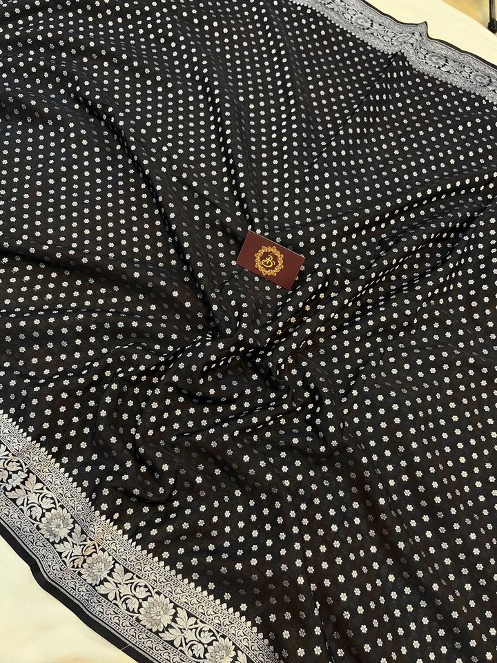 Black Pure Banarasi Khaddi Crepe Silk Saree - Aura Benaras