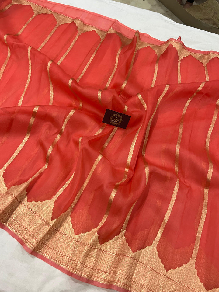Peach Banarasi Handloom Kora Silk Saree - Aura Benaras