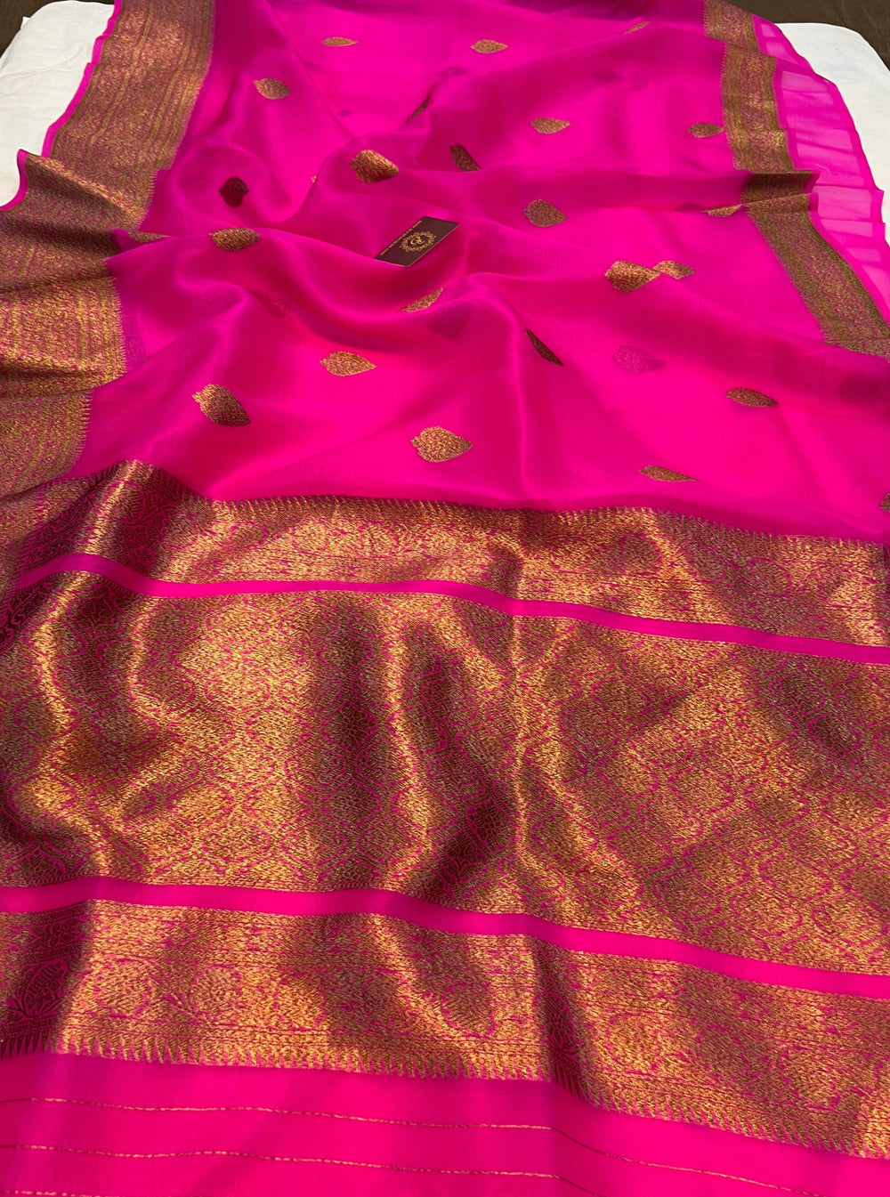 Rani Pink Banarasi Handloom Kora Silk Saree - Aura Benaras